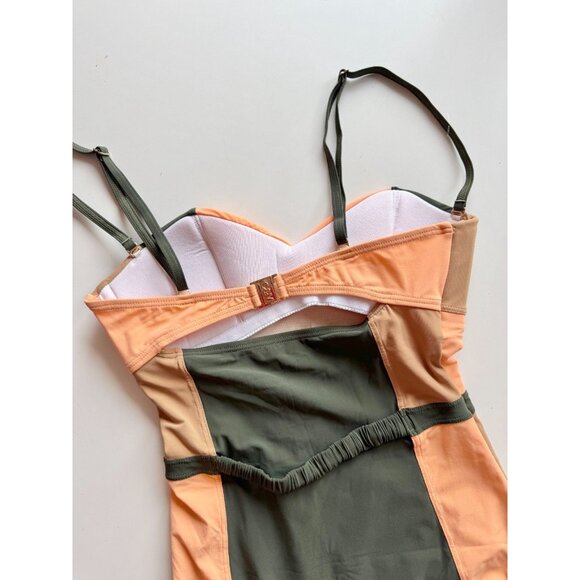 C&M CAMILLA AND MARC Carnivale Earth Green Orange One Piece Swimsuit, Size 4 - Picture 6 of 11